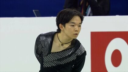 初優勝を目指す鍵山優真がシーズンベスト更新で首位スタート 四大陸フィギュア【男子ショートプログラム】