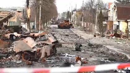 ウクライナ大量虐殺の遺体を見る事はなぜこんなに苦しいのか。戦争のむごたらしい真実