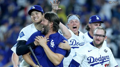 フリーマン劇的サヨナラ弾でドジャース延長18回死闘制し2勝1敗に　大谷翔平2発含む4打数4安打“9出塁”…あす第4戦で投打二刀流先発へ