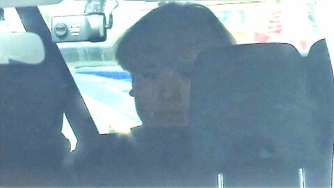 時速140キロ超で赤信号無視か 「追い抜いてやろう」母子2人死亡事故　衝突前ブレーキ踏まずに交差点に進入か