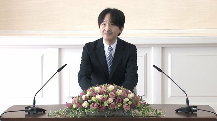 56歳の誕生日を前に記者会見に臨まれる秋篠宮さま(25日)