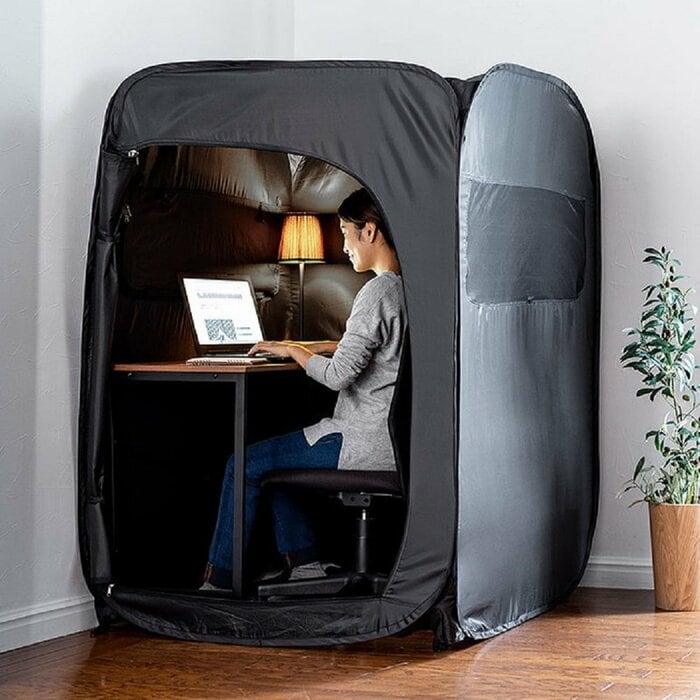 プライバシーテント「200-TENT002BK」(画像提供:サンワダイレクト)