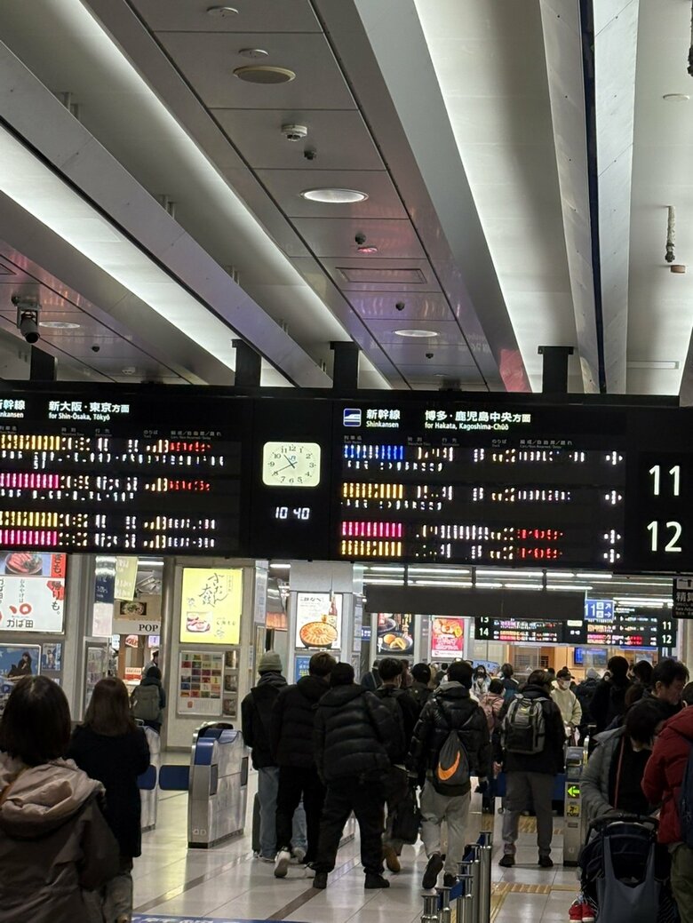 山陽新幹線　新大阪～博多で運転見合わせ　停電のため【6日午前10時30分時点】｜FNNプライムオンライン