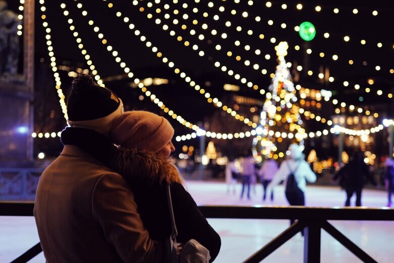 まさに映画のワンシーンのようなカップル （撮影：中島佑馬）