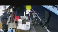 【独自】熱帯魚店で水槽泥棒　常連客が“子供を乗せる自転車”で…
