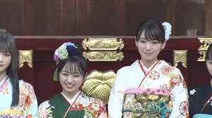 飯豊まりえ・今泉佑唯・浅川梨奈ら艶やかな晴れ着姿の美女13人が集結