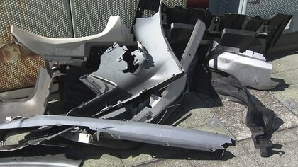 第一京浜で4台絡む事故　乗用車がワンボックスカーに追突し対向車線のトラックと衝突　1人死亡2人軽傷　東京・大田区