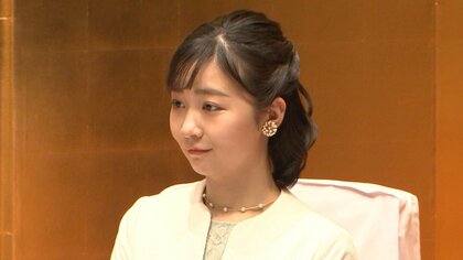 佳子さま 「みどりの感謝祭」で淡い緑色の“装い”　子どもから花束受け取り“笑顔”