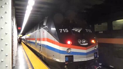 アメリカの企業が従業員のワクチン接種のために奨励金や有給休暇を　日本の短期的と中期的なシナリオを考える