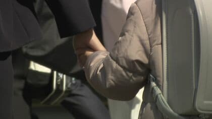 「一人で歩くのが心配」入学式迎えた新小学1年生の保護者の気になることを調査＿子どもの安全のために知っておきたい防犯対策や家庭で共有すべき知識とは？〈北海道〉
