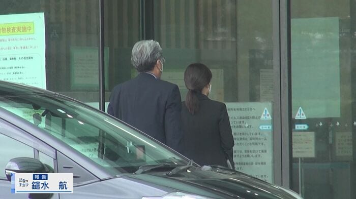 裁判所に入る前園長・浦上陽子被告(9月26日)
