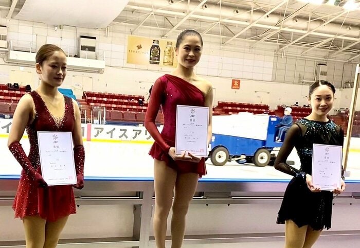 シニア女子の表彰台