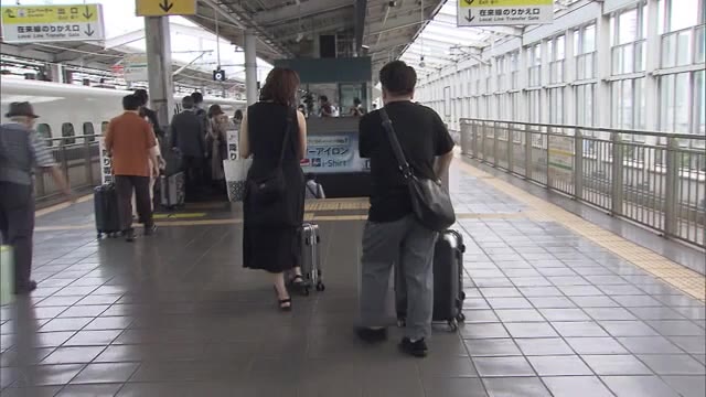 お盆の帰省ラッシュ始まる 新型コロナ影響でJRの乗車率8割減【岡山】