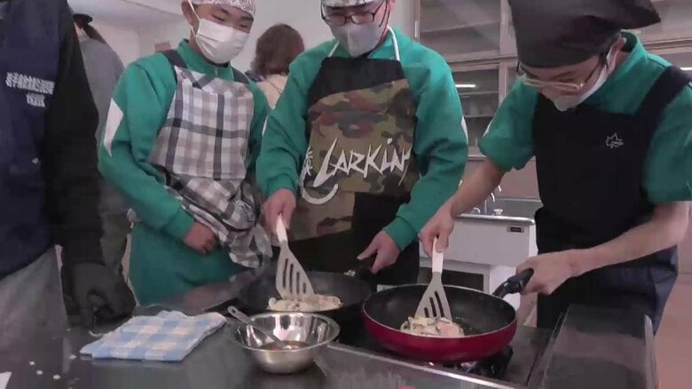 中学生が地元のワカメで調理実習　養殖発祥の地でチヂミ作りに挑戦　岩手県大船渡市｜FNNプライムオンライン