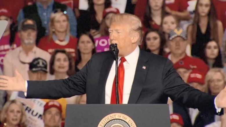 米中間選挙のあとトランプ大統領を待ち受ける試練とは