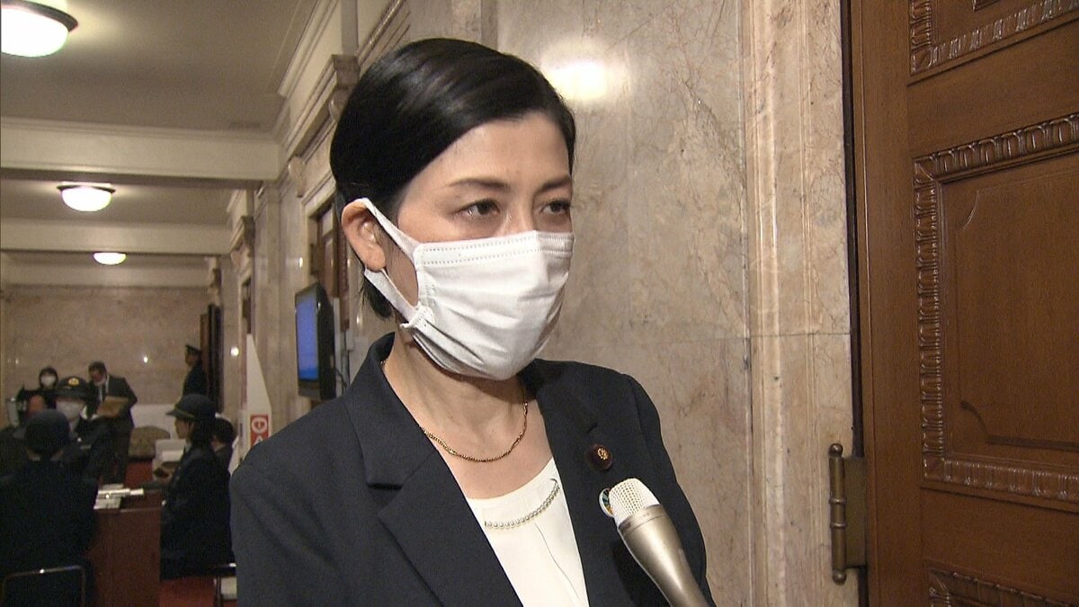 速報】不倫で政務官辞任した山田太郎氏後任の本田顕子氏「信頼回復に