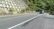 大型トラックが歩行者はねる　50代ぐらいの男性死亡　山口・岩国市