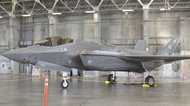 米空軍がプレス公開 嘉手納配備のステルス戦闘機F-35Aの画像を解説
