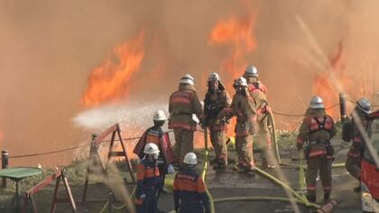 「何度あきらめたか」店に火が迫る…霧ヶ峰の山火事から1週間　目撃者「いきなり火の手、人の姿なかった」【長野発】