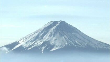 【新発見】大雨で富士山が『数センチ高くなる』北海道大学の解析で判明…山頂付近は「隆起」麓は雨水の重さで「沈降」…噴火の前兆との見極めで『予知』のカギに