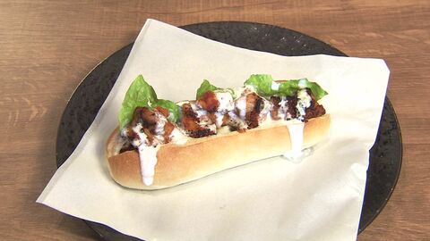 管理栄養士目指す“学生考案”のコラボメニューが登場！3組がプレゼンし勝ち上がったのは『カレーチキンドッグヨーグルトソースがけ』ファイターズ選手も絶賛！北広島市の本拠地で販売実現〈北海道〉