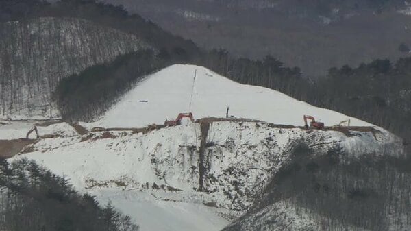 山で進む巨大太陽光発電施設の建設 災害リスクや景観悪化を不安視する