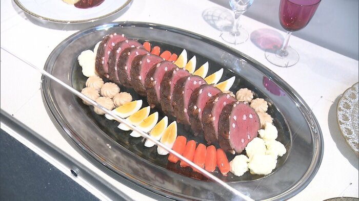 大正4年（1915年）晩さん会メニュー「牛フィレ肉の焼き肉」のレプリカ（味の素食の文化センター 食の文化ライブラリー蔵）