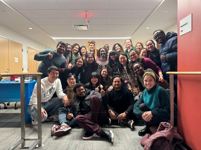 「国際教育開発」の学生たち　大学院のSNSより