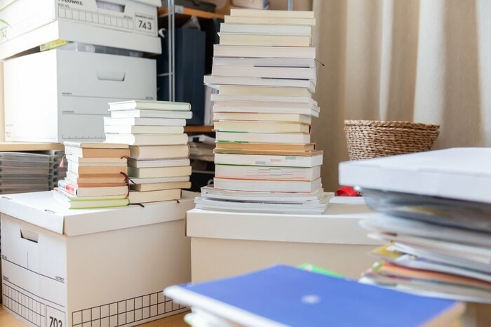 部屋でモノの置き場所を決めている?(画像:イメージ)