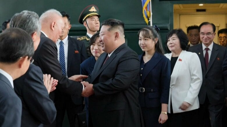 北朝鮮・金正恩総書記が中国訪問での娘同行は「有力な後継者として地位を固めた側面」と韓国・国家情報院｜FNNプライムオンライン