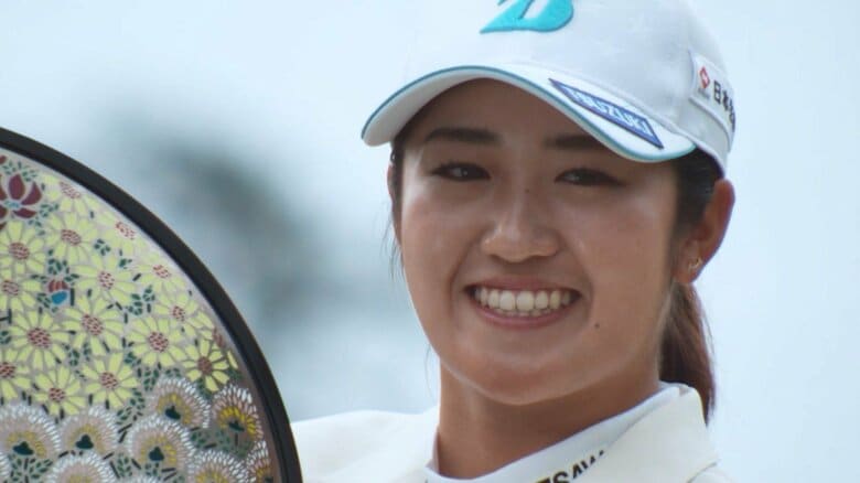 2020年のフジサンケイレディスクラシックで優勝した稲見