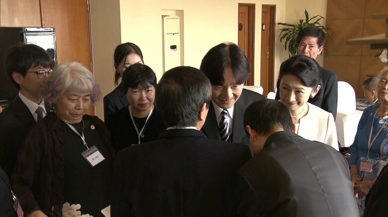 元在留日本兵の子孫と懇談されるご夫妻