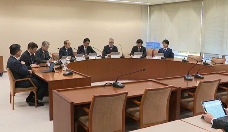 ネット上の誹謗中傷を防止する条例の制定へ向けて 県議会で初めて議論の場が開かれた