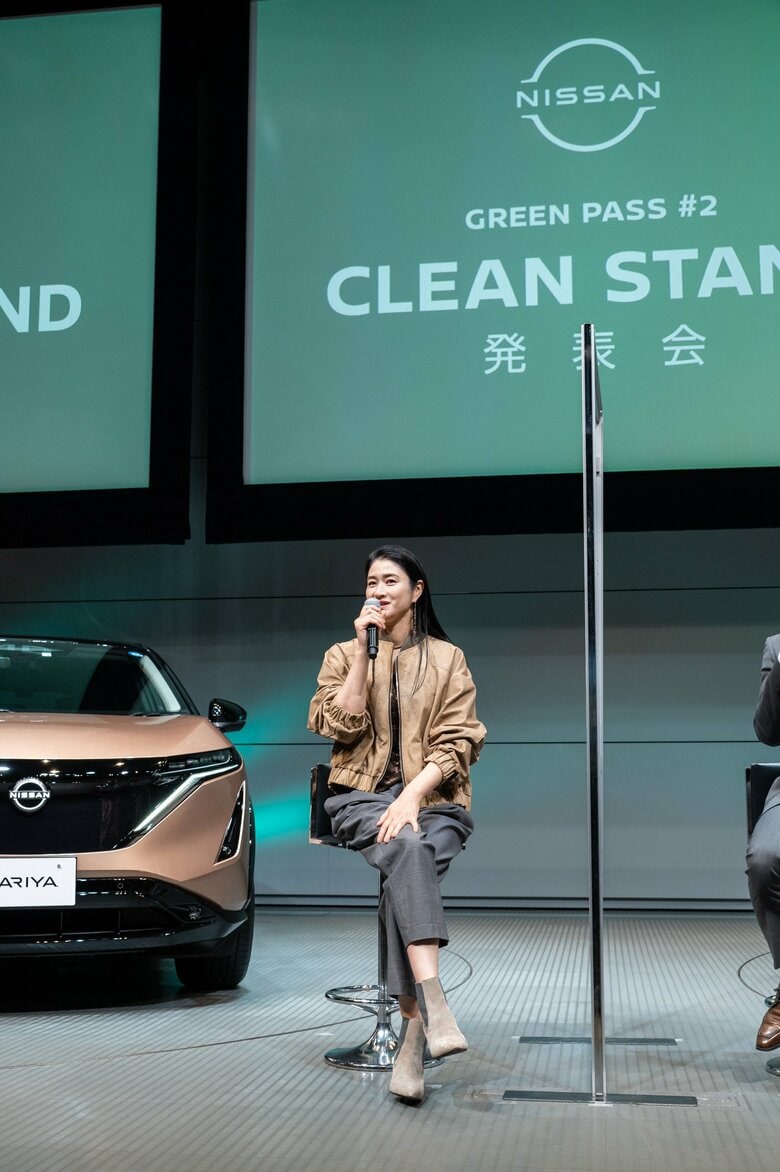 「GREEN PASS #2 CLEAN STAND発表会」に出席した小雪さん