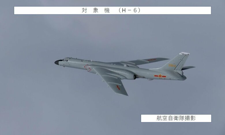 中国の爆撃機H－６　12月14日