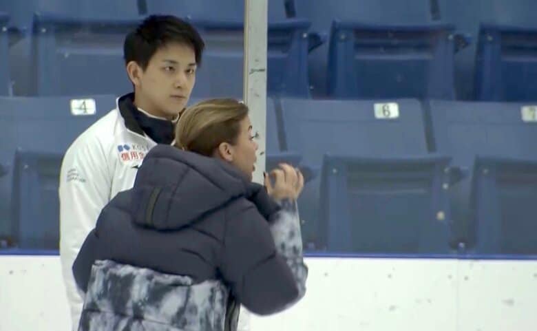 ブルーノコーチの妹から指導を受ける三浦・木原組