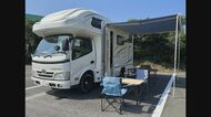 キャンプ×ホテル施設で快適　稼働減った“バス駐車場”を「車中泊」専用に　温泉等も利用可能【三重発】