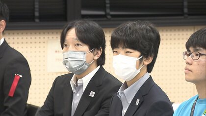 悠仁さま「トンボが好きです」高校生同士の交流も…秋篠宮さまと自然