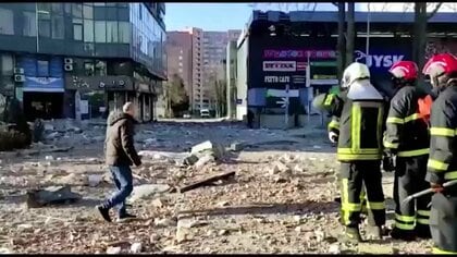 “キエフ制圧失敗”押し戻されたロシア軍の誤算…侵攻1カ月 美しい街は「焼け野原」 増える犠牲者