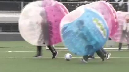 バブルサッカーにピックルボールで気軽にスポーツを！長崎在住のプロ陸上選手の走り方教室も開催