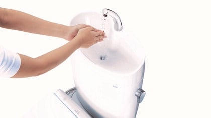 タンクの手洗器にも一定の需要がある(提供:TOTO株式会社)