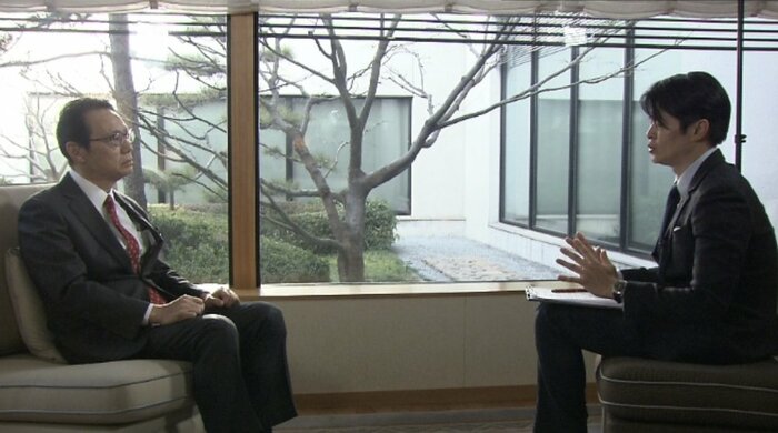 在中国日本大使館の金杉憲治特命全権大使