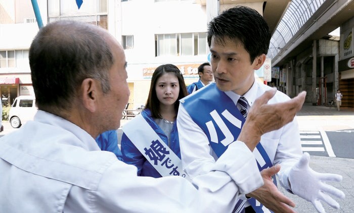 映画の影響もあったのか、党内から出馬意欲の打診が(映画『なぜ君は総理大臣になれないのか』より)