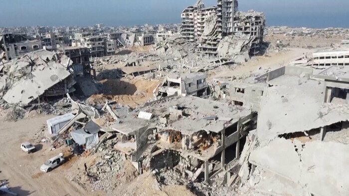 激しい攻撃を受け廃墟となったガザ地区