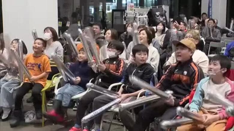 男子スキークロスに新潟県勢2人が出場！地元の声援受けて古野慧が4位入賞　須貝龍は初戦敗退も労いの声｜FNNプライムオンライン