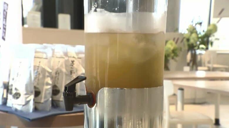 “危険な暑さ”に「冷たい飲むだし」はいかが？1日100杯無料提供　福岡市の公共施設ではマイボトルに冷たい水を｜FNNプライムオンライン