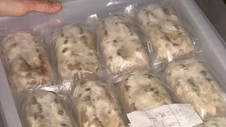 3カ月間、熟成させていた約100個のシュトーレン