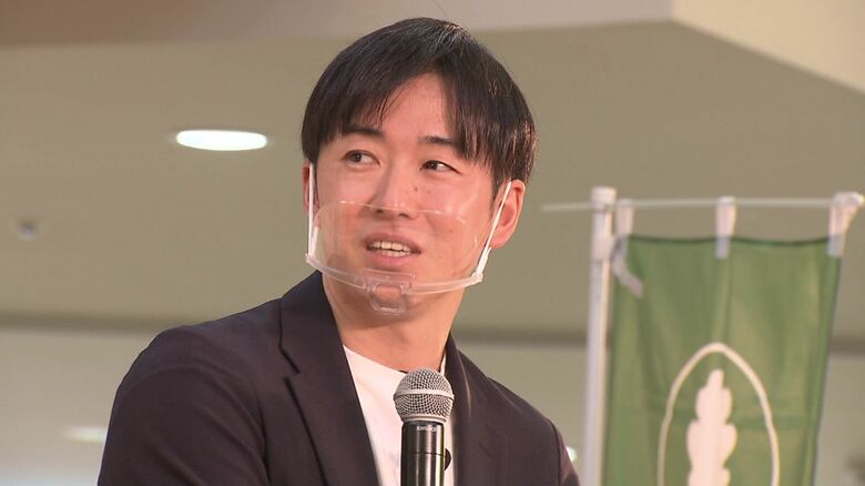 社長やキャスター業など多種多様な仕事をこなす斎藤佑樹さん