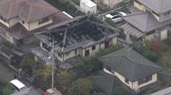 住宅火災で2人死亡1人意識不明の重体、屋根が焼け落ち隣の住宅にも延焼　滋賀・大津市