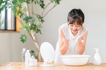 【調査結果】小中学生の83％が自分磨きをしたことがあると回答。見た目は「スキンケア」、内面では「言葉づかいに気をつける」が最多